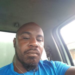 Meet your Posher, Charles